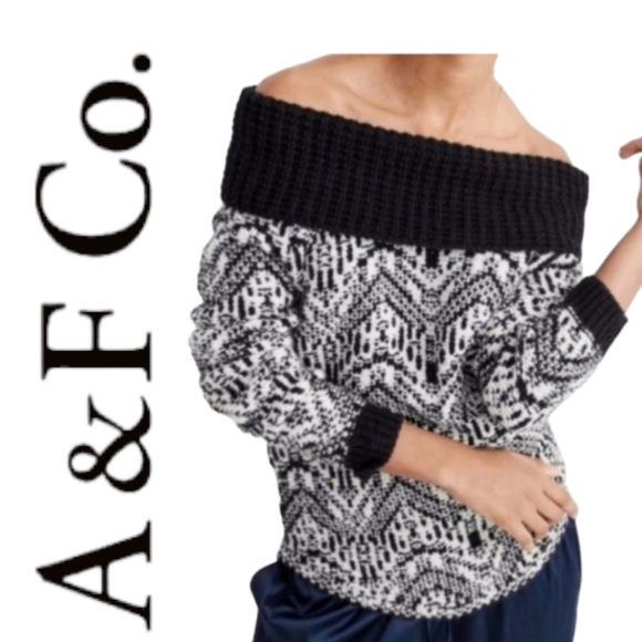 Abercrombie & Fitch Black & White Alpaca Blend Off Shoulder Plush Sweater XS-S - Picture 1 of 13